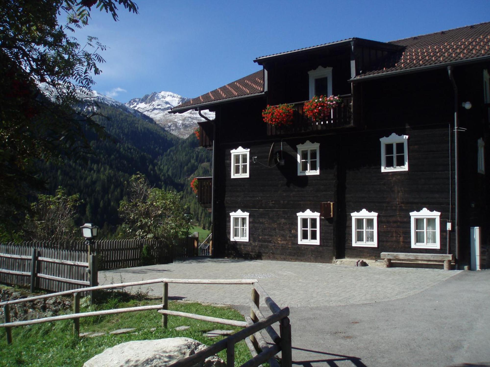 Laerchenhof Hotel Sankt Jakob in Defereggen Exterior photo